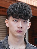 フィフス 栄(fifth) 栄スペインカールツイストパーマフェードフリンジカットフェード