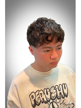 ウエストサイドカットクラブ(West Side Cut Club) シャドウパーマ