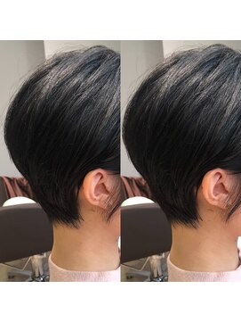 キートス(Kiitos) ＃kiitos西梅田黒髪ショート