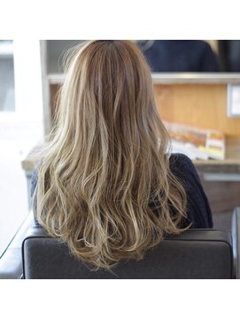 シゾーマエダ(ciseaux maeda) ゴールドベージュ