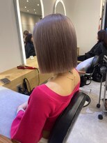 ジーナ セントラル銀座(Zina)&nbsp;ダブルカラー＊切りっぱなしボブ＊ボブルフ　ZinaCENTRAL