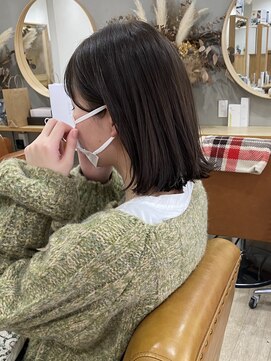 メアリー バイ メリー(marry by merry) 【立町メアリーバイメリー】☆パツっも外ハネボブスタイル☆