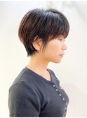 イメチェン美人コンパクトショートヘア　グレーベージュ