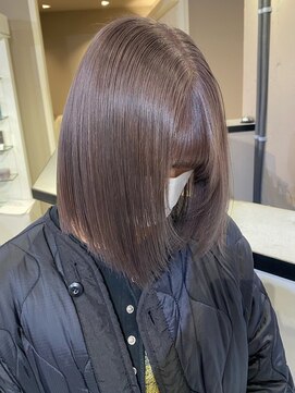 ベレーザ 渋谷(BELEZA) ba1777暗髪アッシュブラックミストバング切りっぱなし外ハネボブ