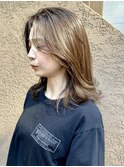 【木更津 toiro 高司 真】レイヤーカット 艶髪 グレーベージュ