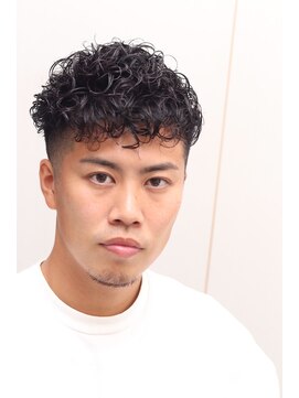 ヨシザワインク プレミアム 築地店(YOSHIZAWA Inc. PREMIUM) フェード／パーマスタイル/マッシュ/カジュアル/ツーブロ