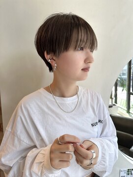 ビファインイーハアヴェダ(Befine e-ha AVEDA) 前髪長めのコンパクトショート