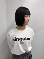 ニュード(niud) 黒髪ミニボブ