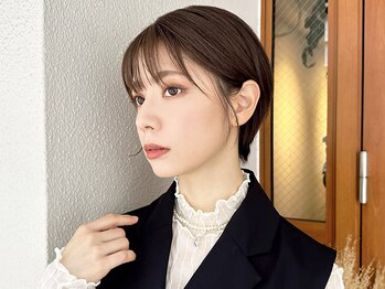 ルービック 江坂(Rubik's)の写真/【江坂】フェイスラインと前髪で印象の90％が決まるカットは経験豊富なStylistが揃う《Rubik's》にお任せ！