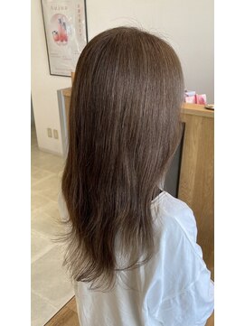 ストーリアエフ カミトザッカ(storia.f kami to zakka) ブリーチを使わない白髪ぼかし