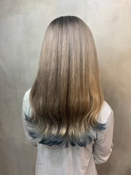 リエコー(RE'ECHO) 外国人風ブロンドベージュ/裾カラー/ダークブルー/ダブルカラー