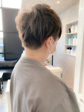 キャアリー(Caary) 福山市ショートヘア人気Caary気になる刈り上げハンサムショート