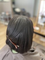 クール(coeur) 柔らかさと艶のあるストレートヘアーに