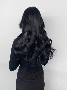 エル バイ アンキシム(elu by AHNKISM) Blue black