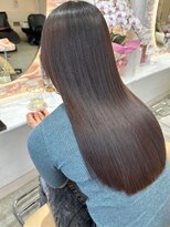 プアメリア 名古屋(Puamelia)&nbsp;縮毛矯正髪質改善切りっぱなしレイヤーイヤリングカラー白髪染め