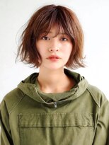 イメチェン/ホワイトブロンド/外ハネボブ/美髪/表参道/髪質改善