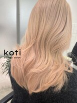 コティ(koti)&nbsp;ハイトーンベージュ×レイヤーミディ