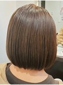 赤み消しカラー丸みショートボブ ツヤ髪ハイライトベージュ