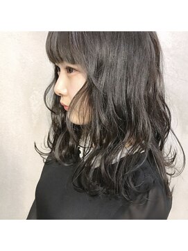 ミント(mint) 脱赤み。暗髪グレイ