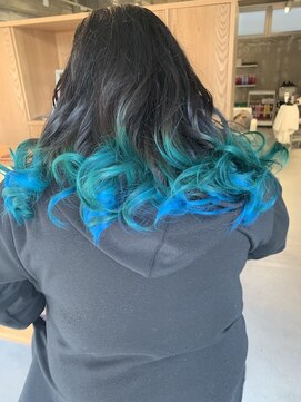 ヘア クリエイト オフィス ワンツーファイブ(Hair Create Office 125) 巻くと楽しいグラデーションカラー
