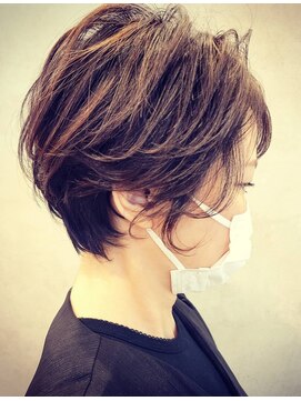 ヘアーズビースリー ポートサイド 大人ショートボブ　横浜　20代30代40代50代