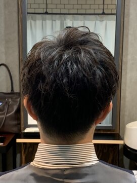 クローバー(CLOVER) 残ったパーマを生かしたマッシュ