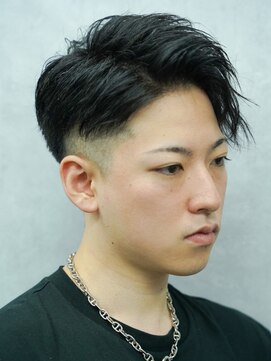 クロムトウキョウ ザ バーバー ネオン 新宿店(CHROM TOKYO the Barber ne/on) パンクアシメかきあげスタイル