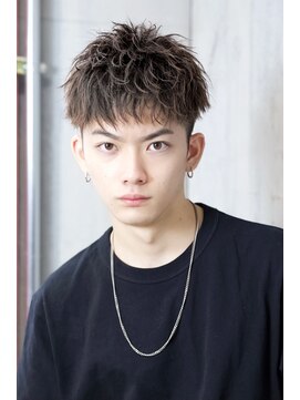 クリフ バイ リップス ヘアー(CLIF by LIPPS hair) ツーブロック ツイストスパイラル 無造作 前下がり