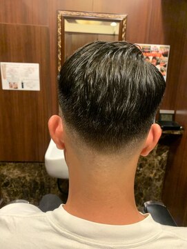 ヒロギンザ 恵比寿店(HIRO GINZA) ツーブロックビジネスショートフェードスパイラルツイストパーマ