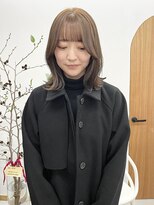 スワッグ(Swag) creamy beige/くびれヘア