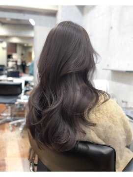 サイン 表参道(SIGN) グレーベージュレイヤーロング前髪パーマ黒髪