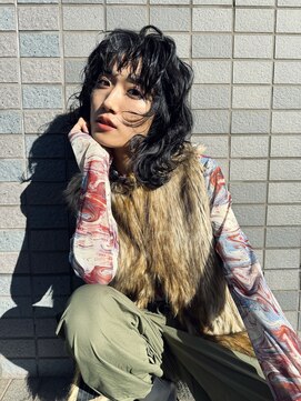 ウィム(wim) 【medium wolf layer style】 ウルフレイヤー/ミディアム