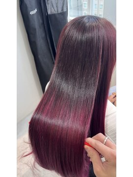 エミュスト(Emuest) 暖色×艶髪