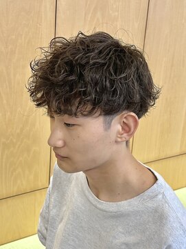 ニアウ 伊勢崎連取店(Niau) 波巻きスパイラルパーマツイストスパイラルパーマシャドウパーマ