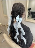 お花とリボンの編み込みツイン