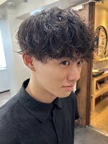 ウェイビーエフティフィフス 横浜西口(WAVEY ft.fifth) 横浜波巻きパーマシャドウパーマツイストスパイラルパーマ30代