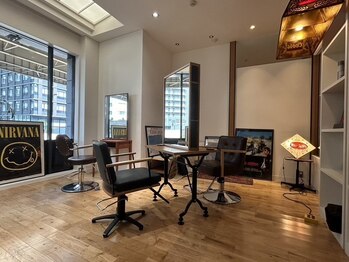 ルアウラフ(LUAU LOUGH)の写真/【梅田/茶屋町/中崎町】個室完備!≪LOUGH≫ならではの通いやすいアットホームな空間で、理想のスタイルに◇