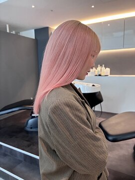 シェーン 仙台駅広瀬通店(schon) ピンクカラー