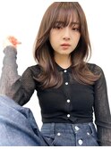 大人可愛いベージュカラーダブルカラーオージュア