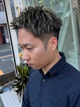 ビンゴ 高松店(BINGO) 1383黒髪ハイライトメッシュフェザーショート高松バーバー