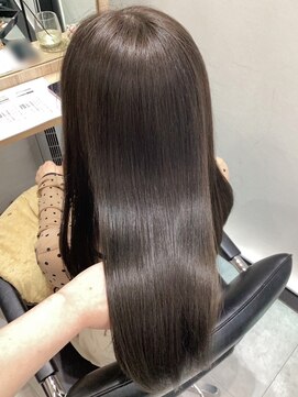 ディーエックス スリー(Dxxxx III) ナッツブラウン