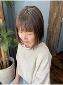 ブラウンカラー