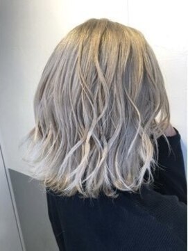 シーク 大森(Seek) 垢抜けヘア☆ホワイトカラー