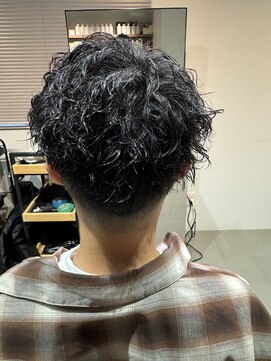 イズ(iss) メンズパーマ