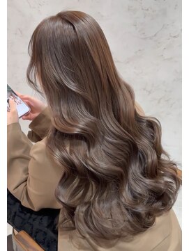 ベルダ 高槻(BELDAD) 前髪に合わせ/リフトレイヤー/ナチュラル/くびれ巻き/モテ髪