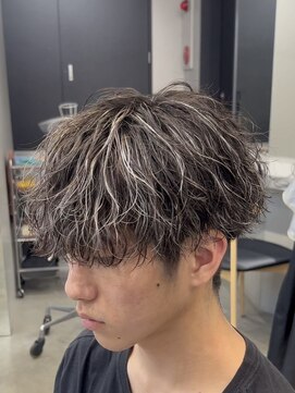 フィフス 渋谷(fifth) 渋谷波巻きハイライトツイストスパイラルメッシュメンズパーマ