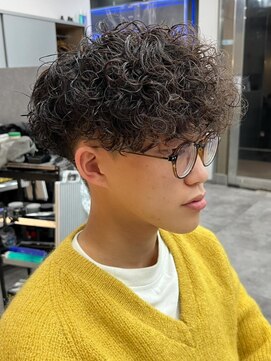 エルマーク 京都駅前(L-MARK) 波巻きスパイラル/men's/ツイストスパイラル/メンズパーマ/学割