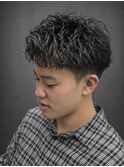 短髪パーマ