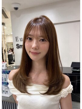 ユーフォリア 銀座本店(Euphoria) すみれ レイヤーカット ベージュ ブリーチなし