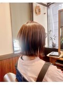 くびれボブ